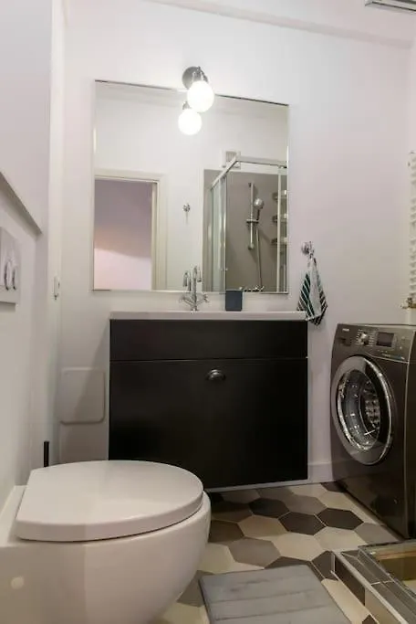 Calderon - Studio In Centre At Universitate & Old Town Bucharest